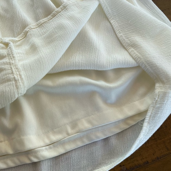 love, Fire cream color tunic top.  Size Large.  Tassels on sleeves and front. - Picture 7 of 13